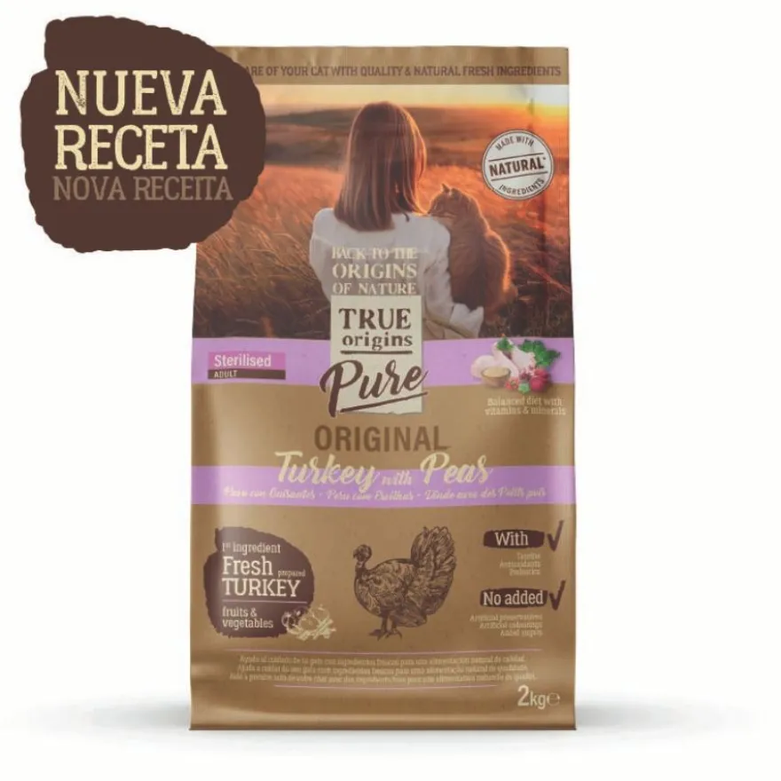 True Origins Pure Adult Sterilised Pavo pienso para gatos