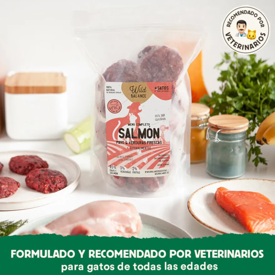 Wild Balance Menú Barf salmón pavo y verduras comida congelada para gatos